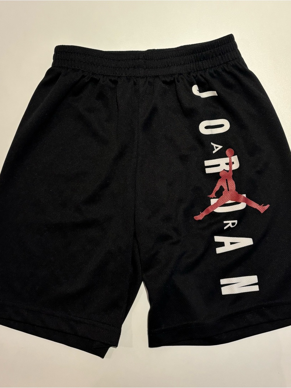 Vintage Jordan Boy’s Black Athletic Basketball Shorts
